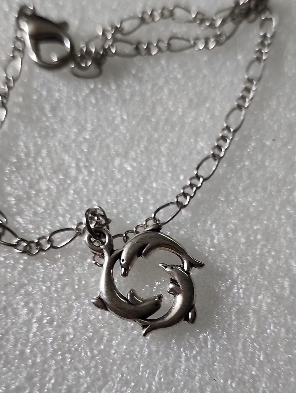 Hand Crafted Silver Tone Dolphin Circle Bracelet / Anklet